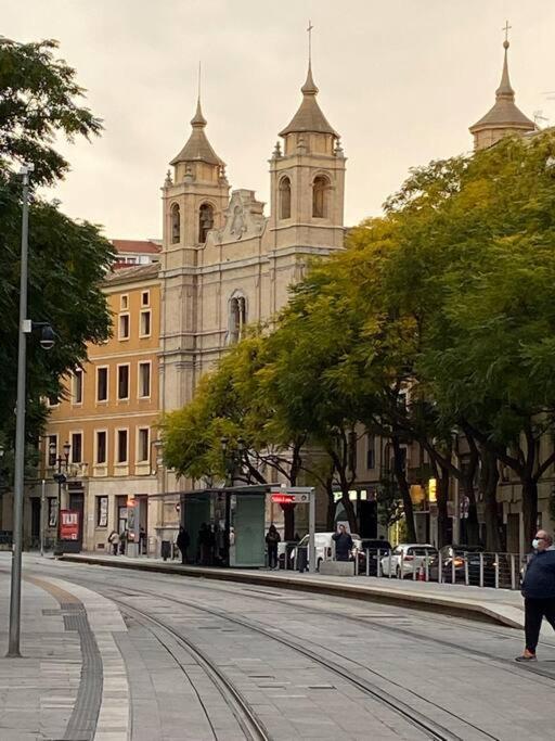 Acogedor Apartamento Con Acabados Primera Calidad Zaragoza Exterior foto