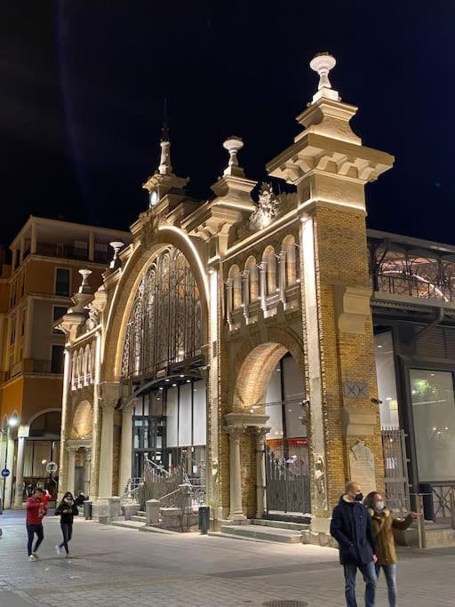 Acogedor Apartamento Con Acabados Primera Calidad Zaragoza Exterior foto